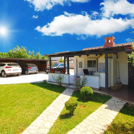 House Ankica 1818 * Pola