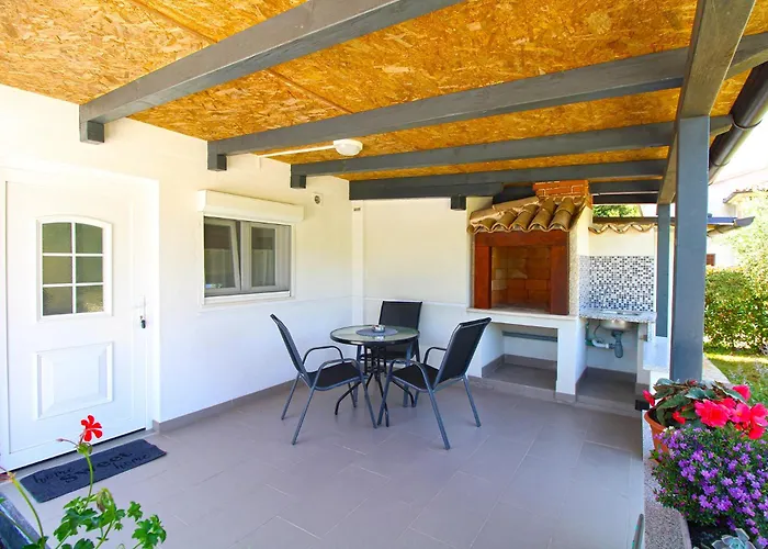 House Ankica 1818 Vikendica