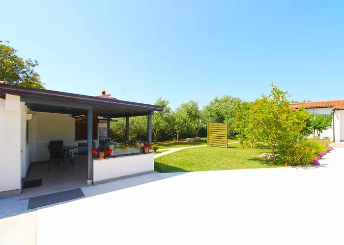 House Ankica 1818 *