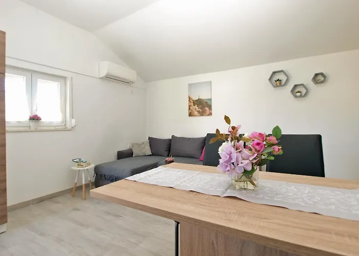 House Ankica 1818 Feriehus *